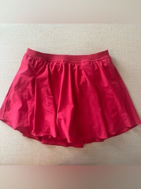 Lululemon narrow waistband tennis skirt size 8